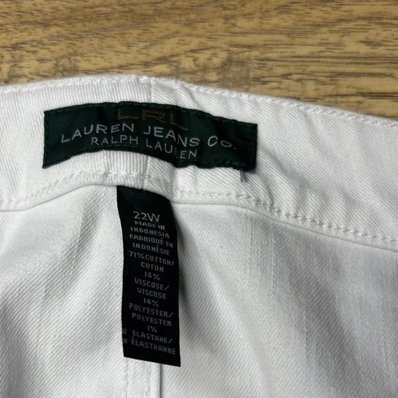 Lauren Ralph Lauren Women's White Modern Curvy Straight Leg Jeans Size 22W- NWT - Picture 2 of 8